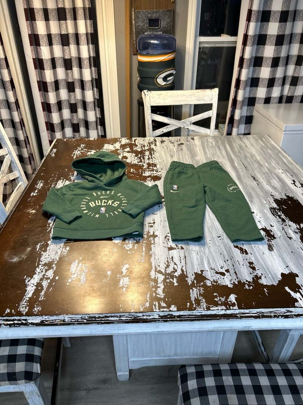 Toddler Milwaukee Bucks Nike Hunter Green Practice Club Hoodie and Sweatpants Se